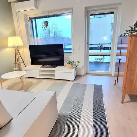 Apartment Moderni Kaksio Keskustassa, Oma Sauna! *