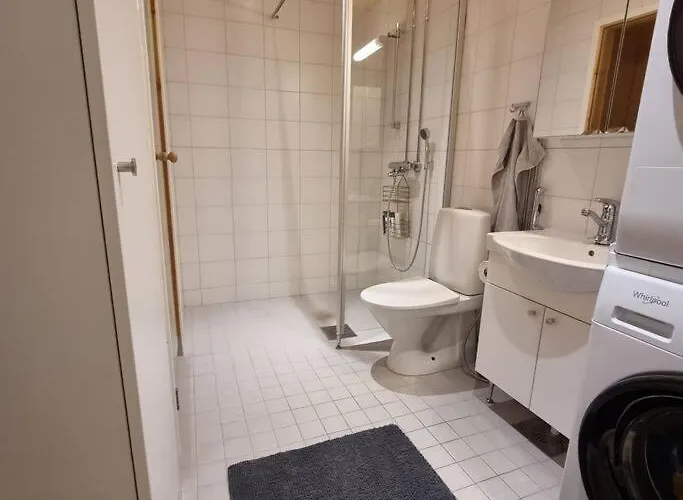 Moderni Kaksio Keskustassa, Oma Sauna! *